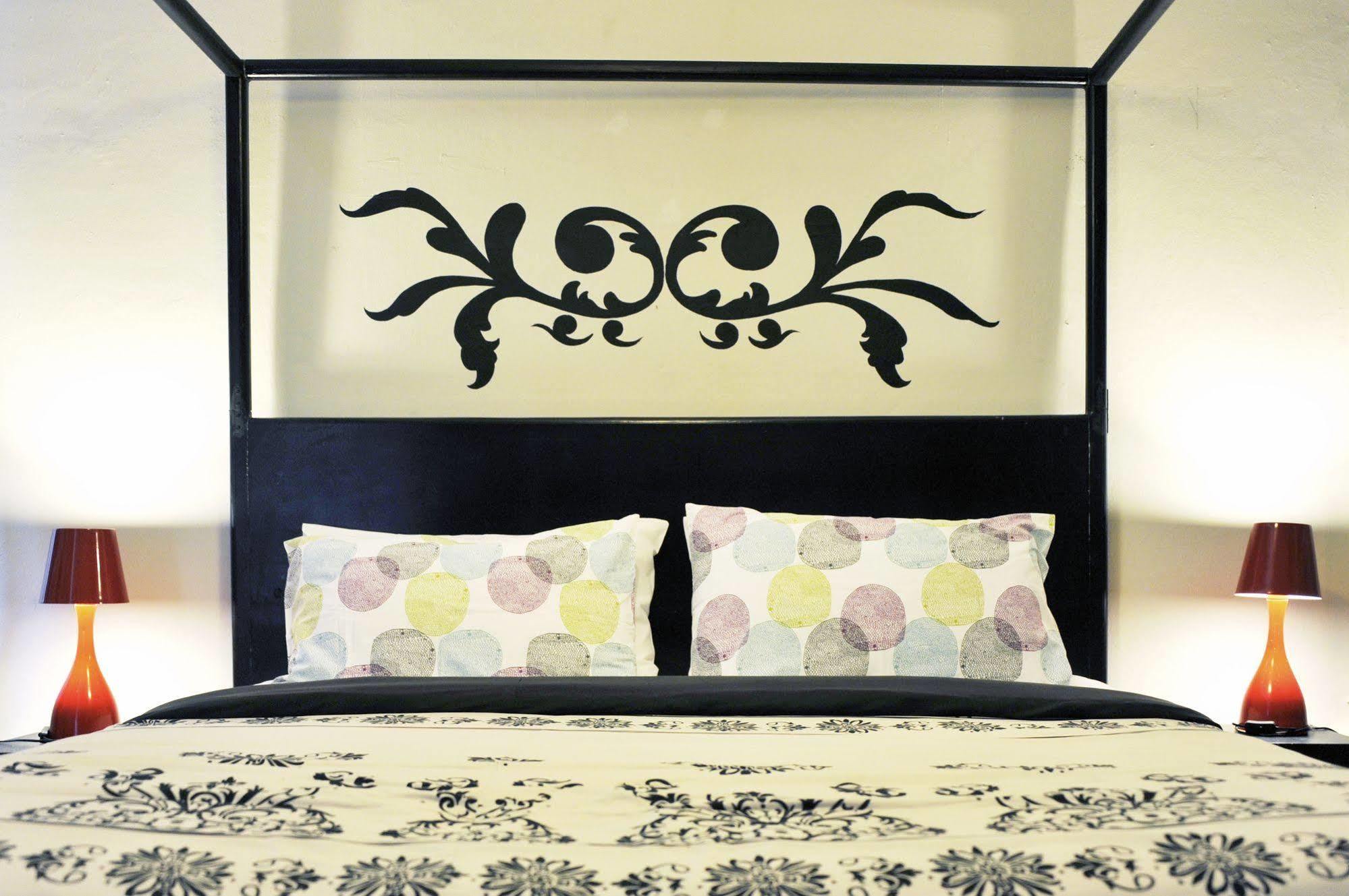 Room@Bangkok Boutique Guesthouse Екстериор снимка